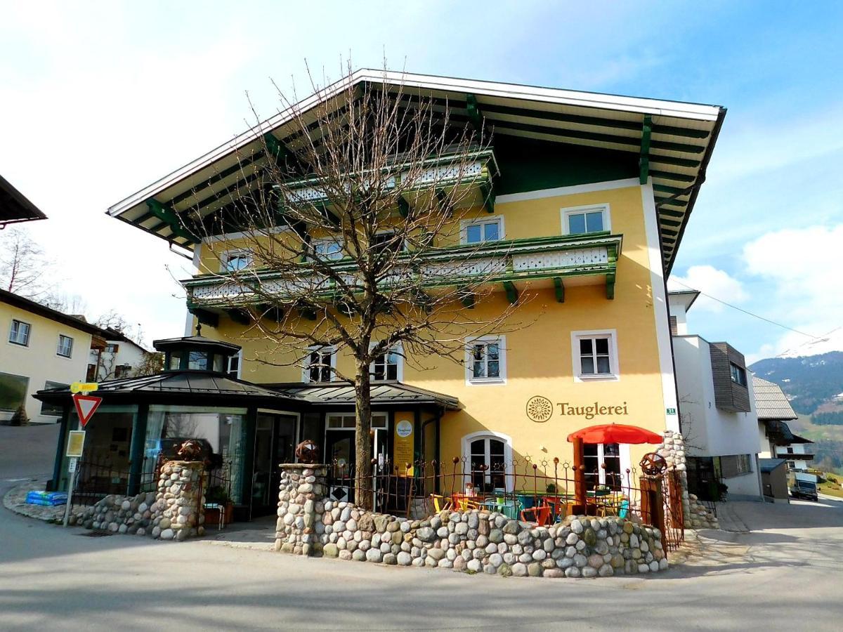Tauglerei Appartement Enzian In Den Zauberbergen Sankt Koloman Exterior photo